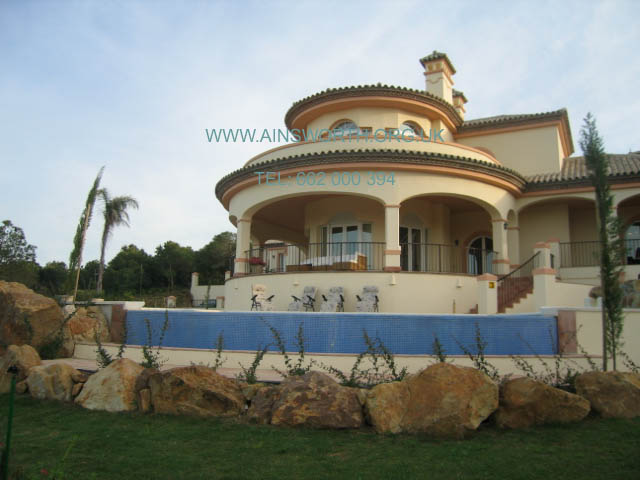 Sotogrande golf villa for sale